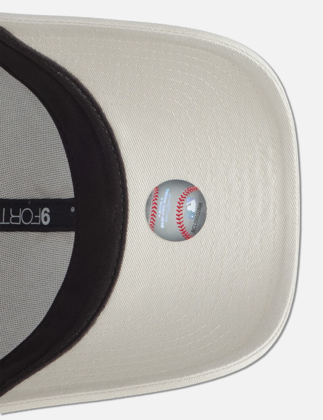 York Yankees Mini Logo 9Forty Cap view 12