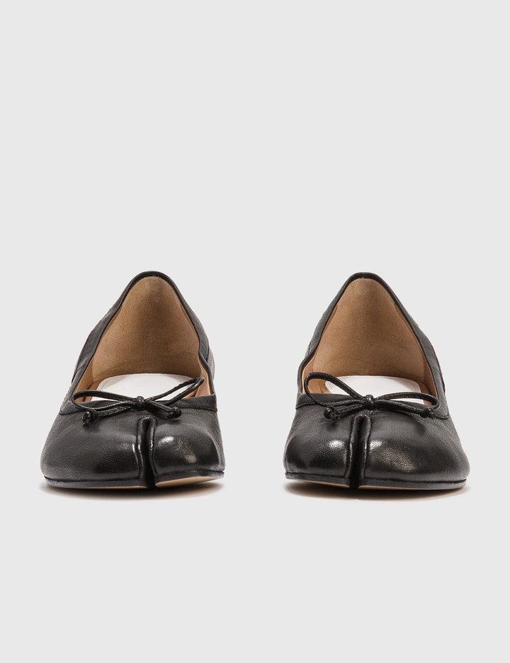 Maison Margiela Tabi Leather Pumps | HBX - Globally Curated Fashion and Lifestyle by Hypebeast