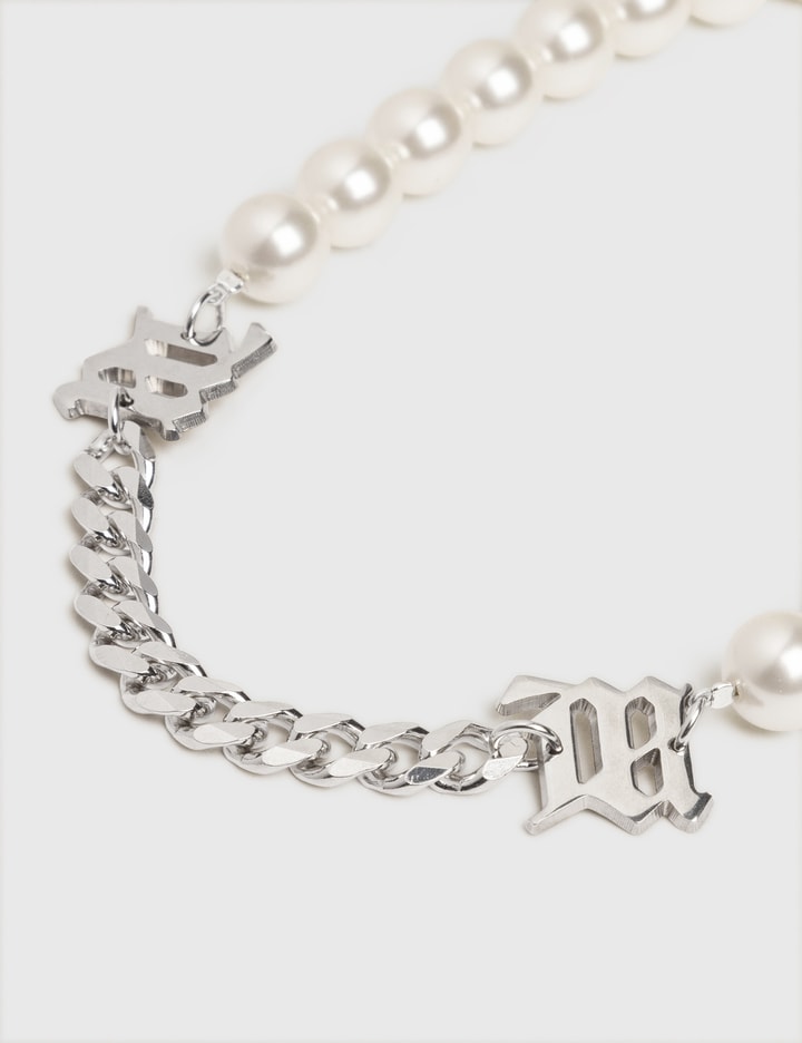 White Pearl With Curb Link Necklace Placeholder Image