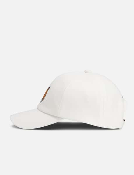 Maison Kitsuné - Large Fox Head Embroidery 6P Cap | HBX display picture 1