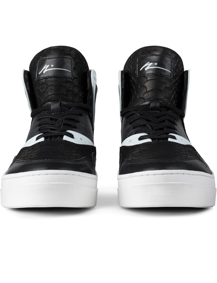 Black/White 0225-0314 Shoes Placeholder Image