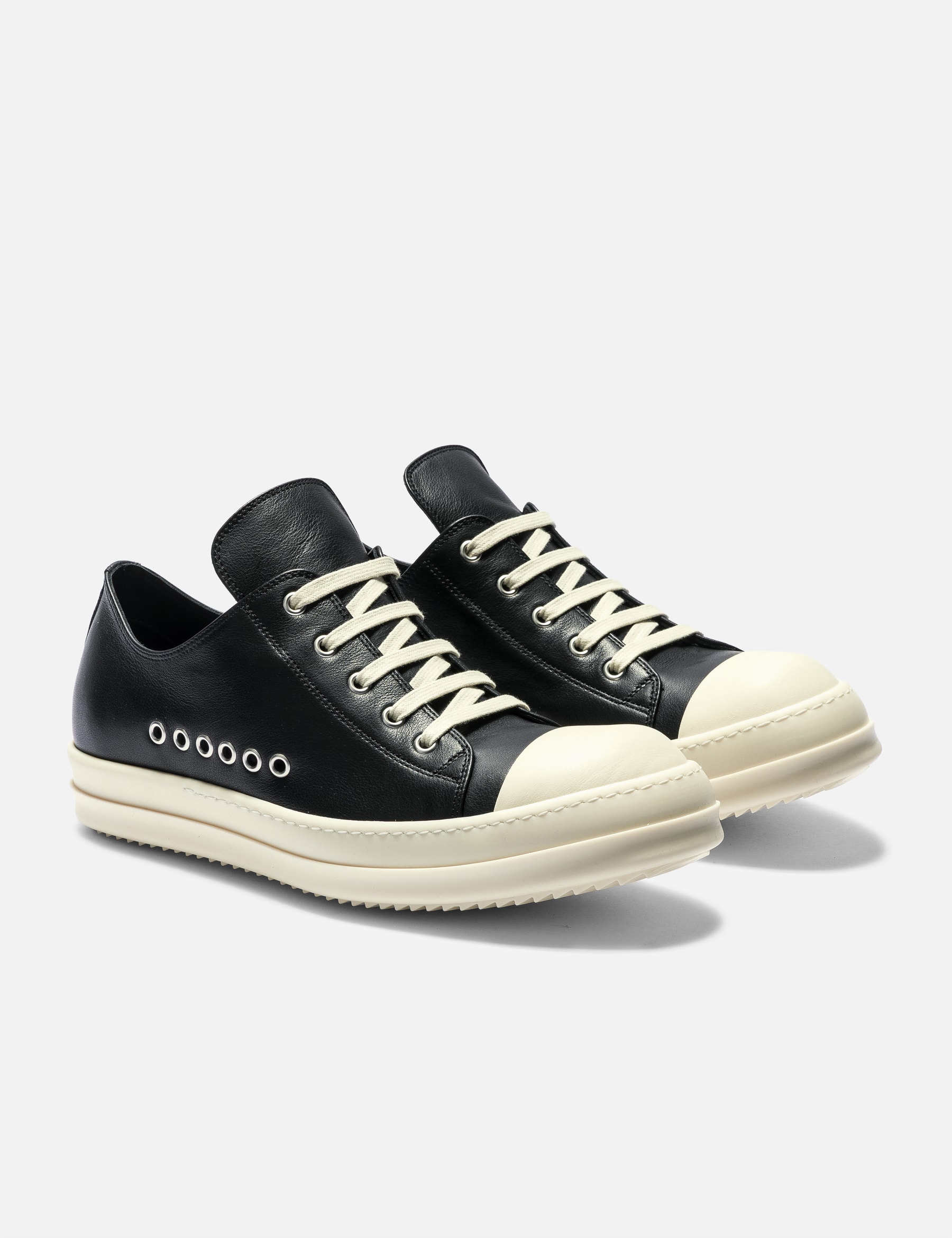 Low Sneaks view 16