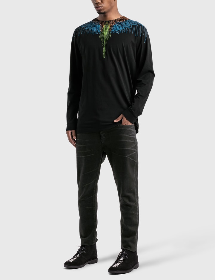 윙스 베이직 긴소매 티셔츠 Placeholder Image