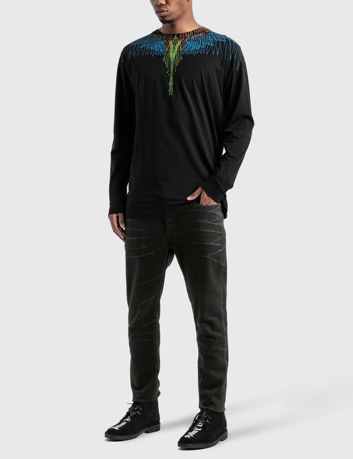 윙스 베이직 긴소매 티셔츠 Placeholder Image