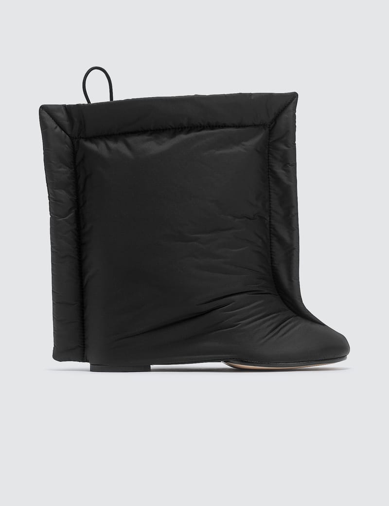 maison margiela pillow boots