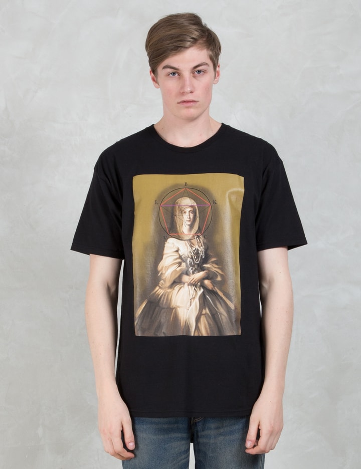 Lady Of The Pearl S/S T-shirt Placeholder Image