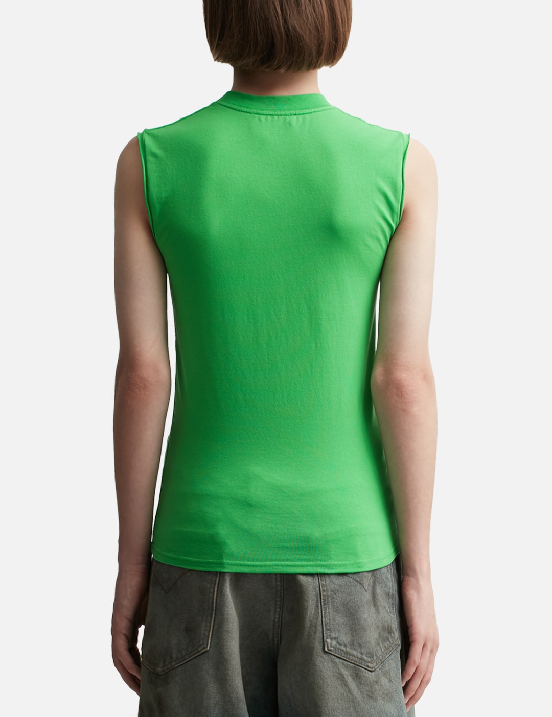 SLEEVELESS TEE view 13