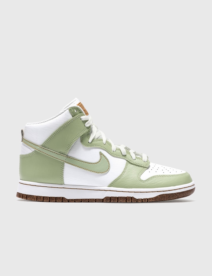 Nike Dunk High Retro SE Placeholder Image