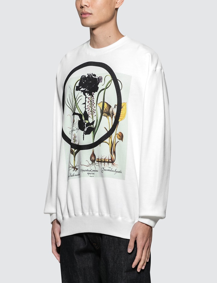 AMKK Sweatshirt 1 Placeholder Image
