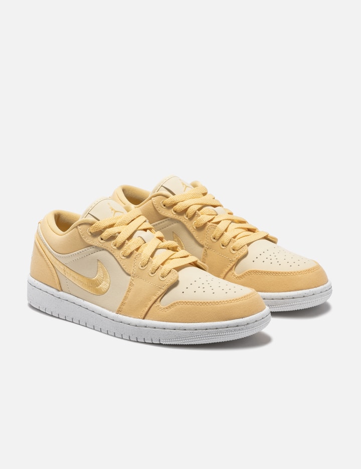 Air Jordan 1 Low SE Placeholder Image