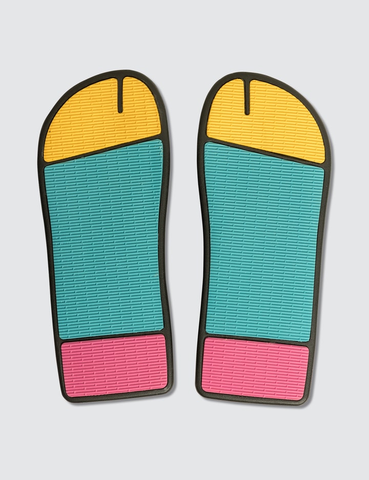 Traditional Zori Sandals Placeholder Image