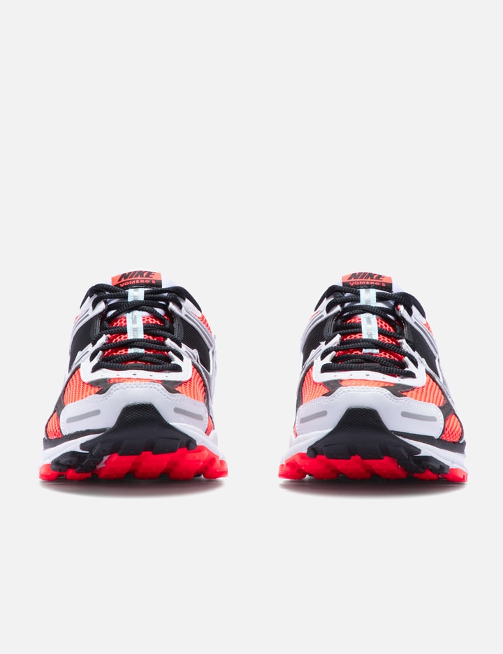 Shop Nike Zoom Vomero 5 Se In Red