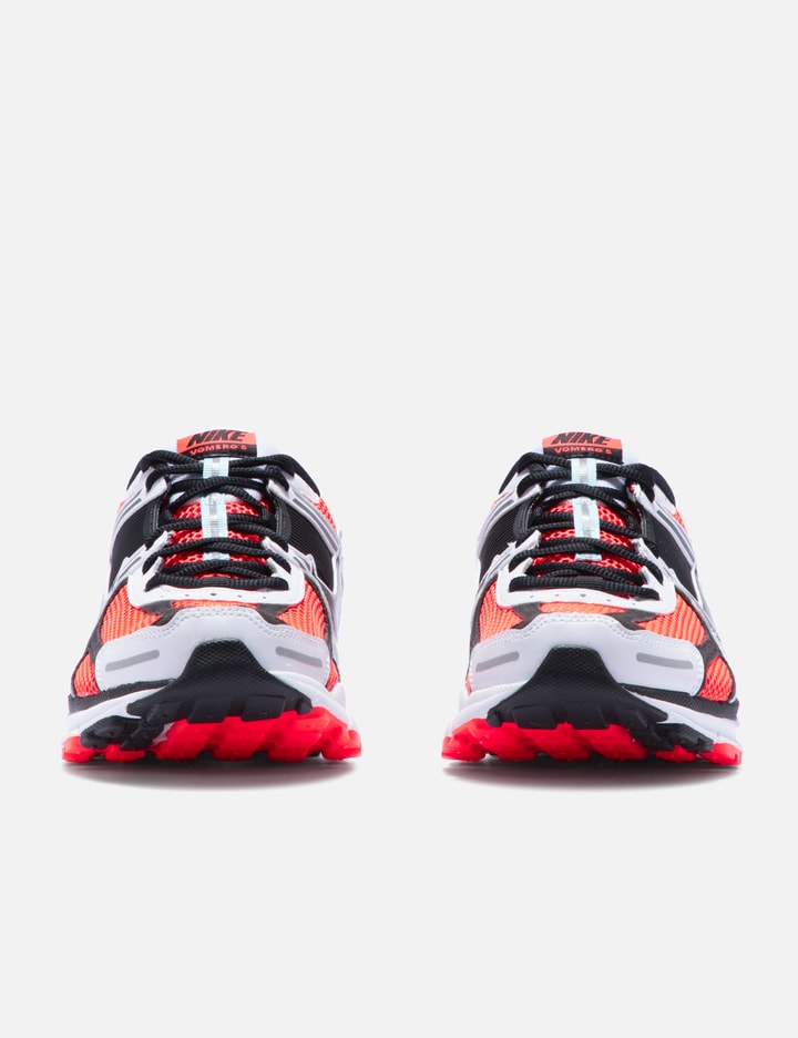 NIKE ZOOM VOMERO 5 SE Placeholder Image