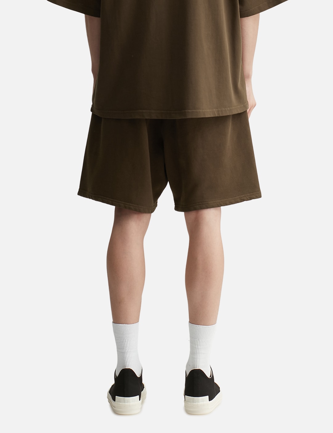 Standard Sweatshort Brunette view 19