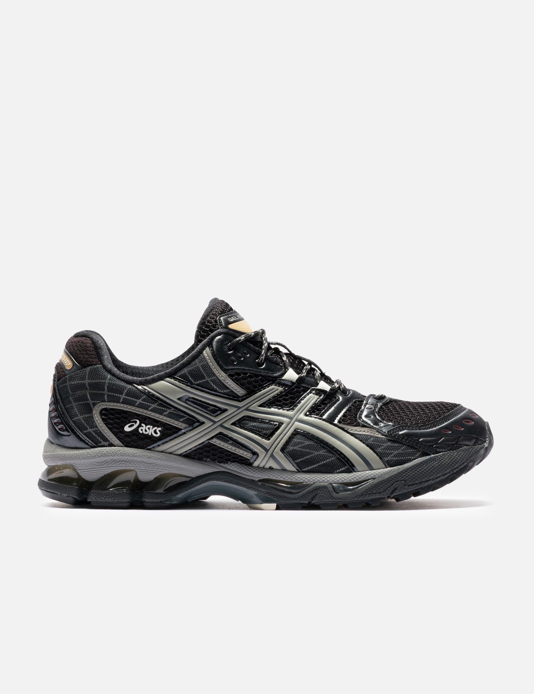 GEL-Nimbus 10.1 view 13