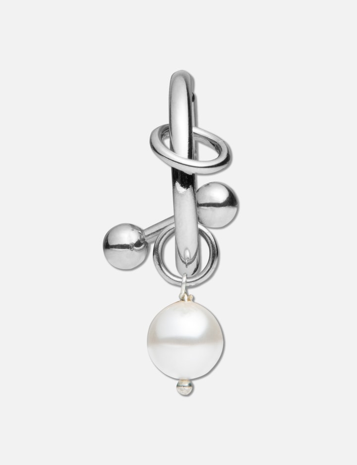 Justine Clenquet 벳시 이어커프