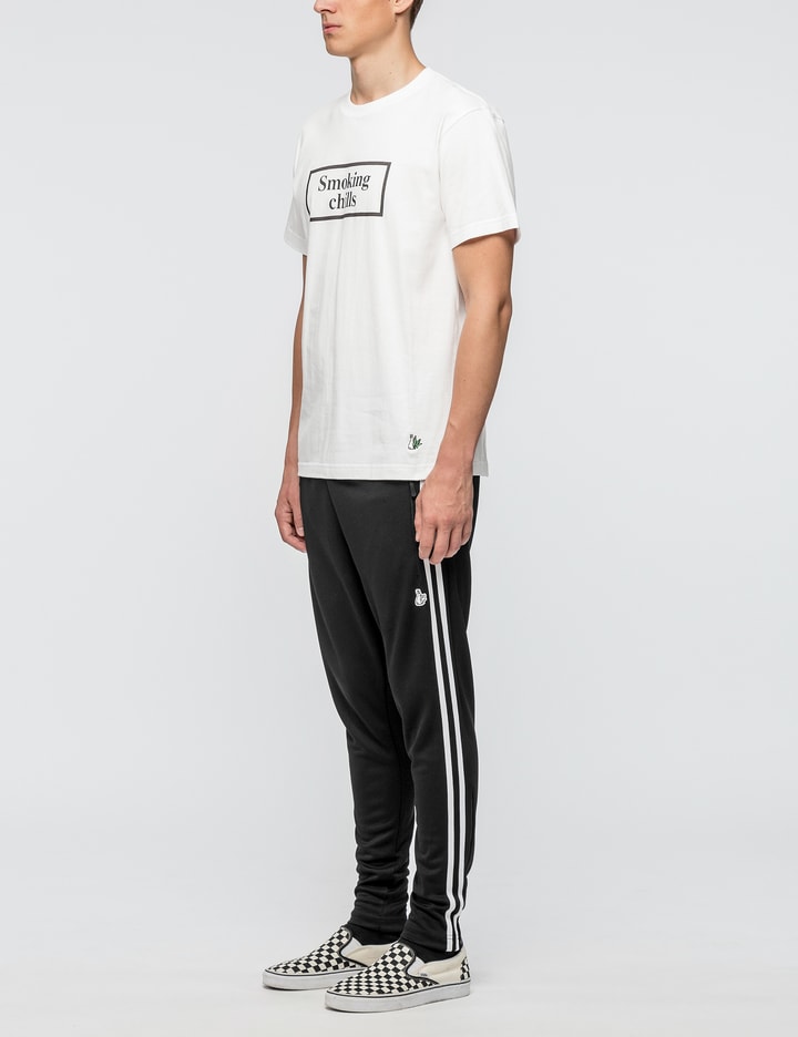 Smoking Chills S/S T-Shirt Placeholder Image