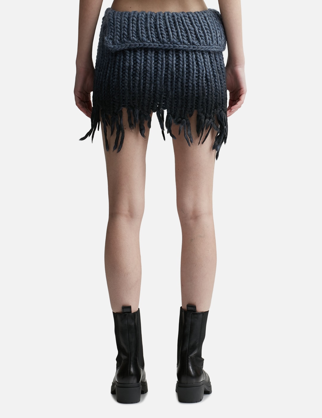 Coated Bulky Knitted Mini Skirt view 10