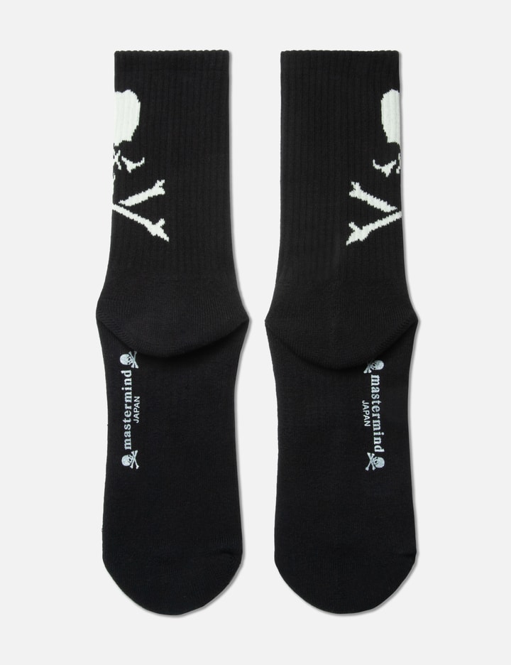 SKULL LOGO SIDE CREW SOCKS Placeholder Image