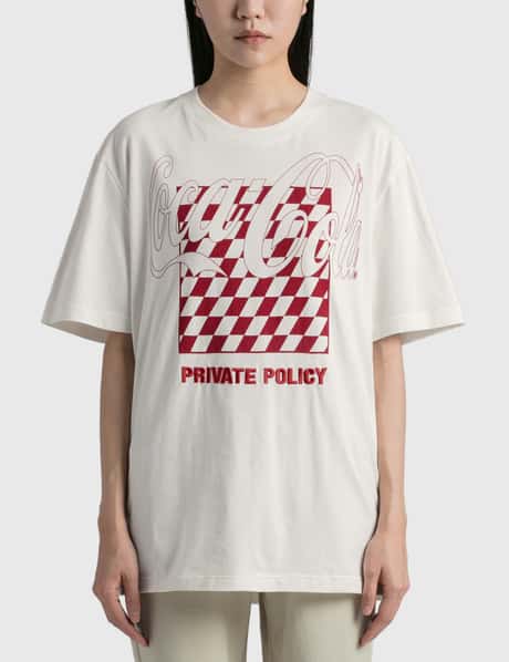 Private Policy コカ・コーラ アイコニック レッド Tシャツ