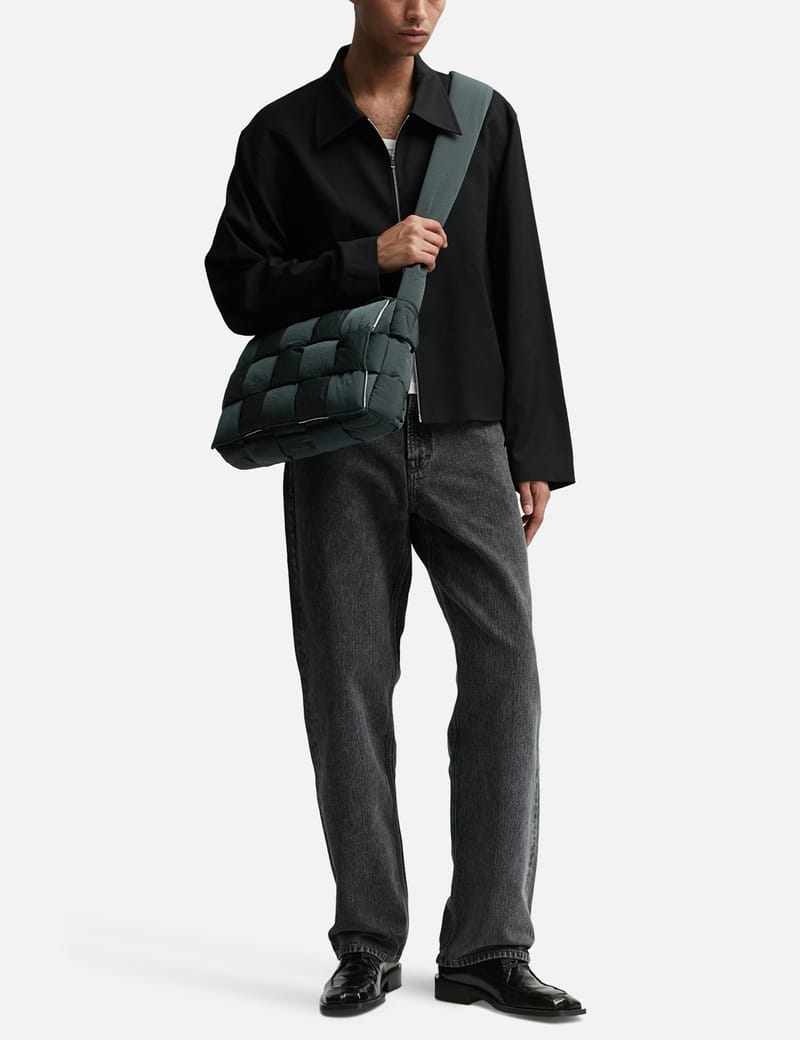 Bottega Veneta パデッド テック カセット ベルトバッグ BOTTEGA VENETA パデッド テック カセット ショルダーバッグ (BOTTEGA
