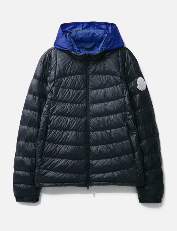 Moncler Galeso Hooded Curvy-quilted Short Down Jacket