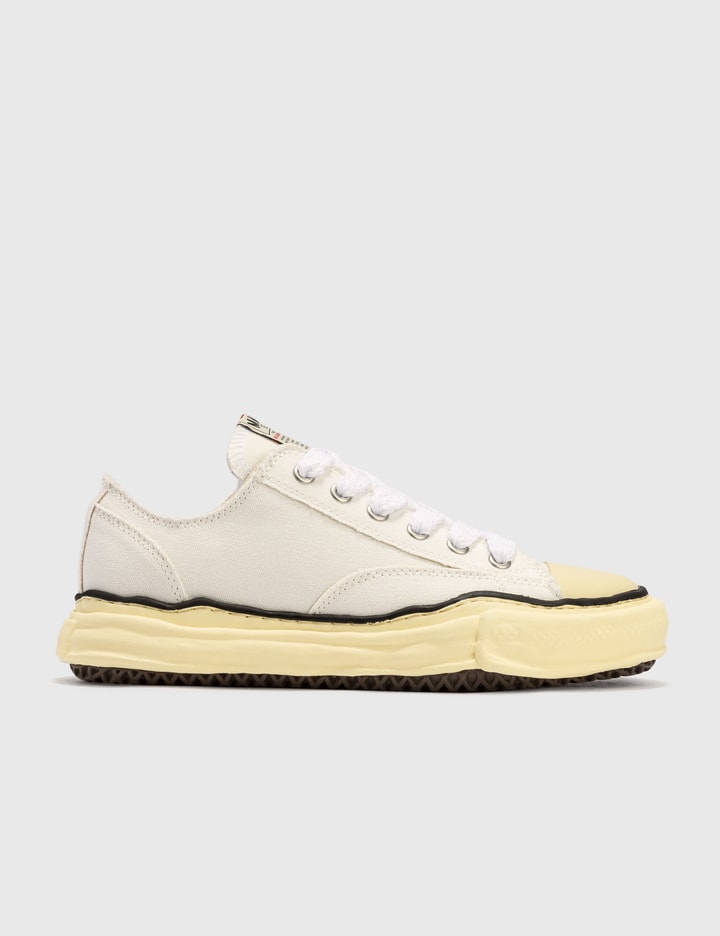 Peterson Low Top Vintage Sneakers Placeholder Image
