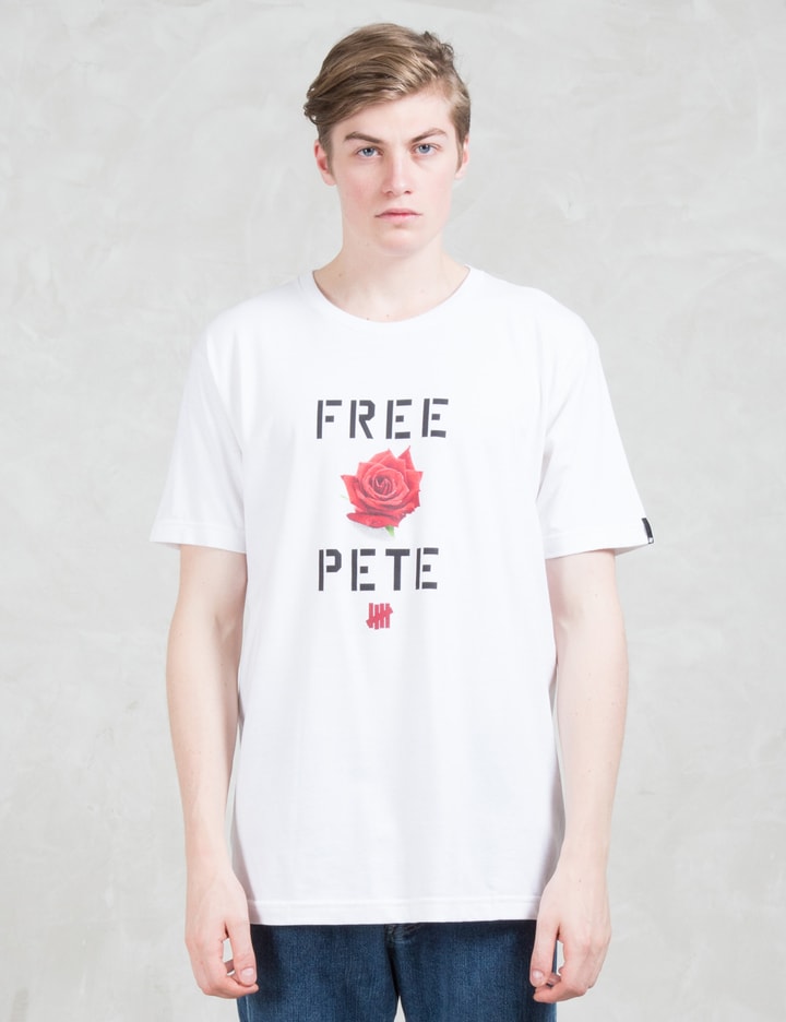 Free Pete T-Shirt Placeholder Image