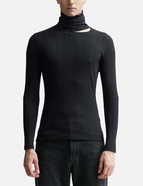 Turtleneck With Asymmetrical Opening view 10