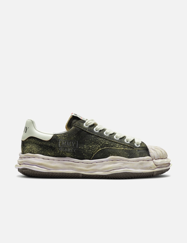 “BLAKEY” OG Sole Vintage Suede Low-Top Sneaker Placeholder Image