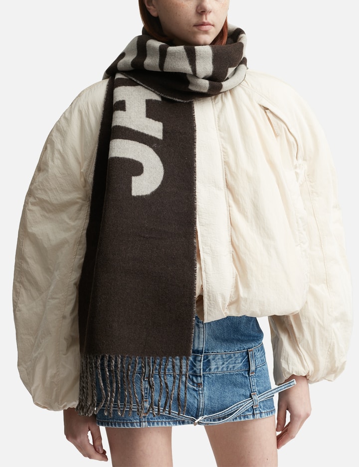 L'écharpe Jacquemus Fringed Scarf Placeholder Image