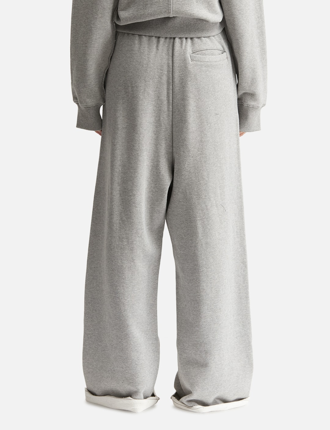 Full Sweatpant view 19