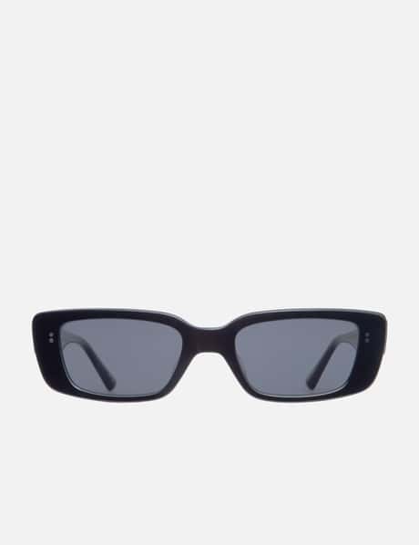 MESSYWEEKEND Grace Sunglasses