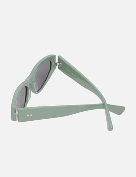 Blade view 8