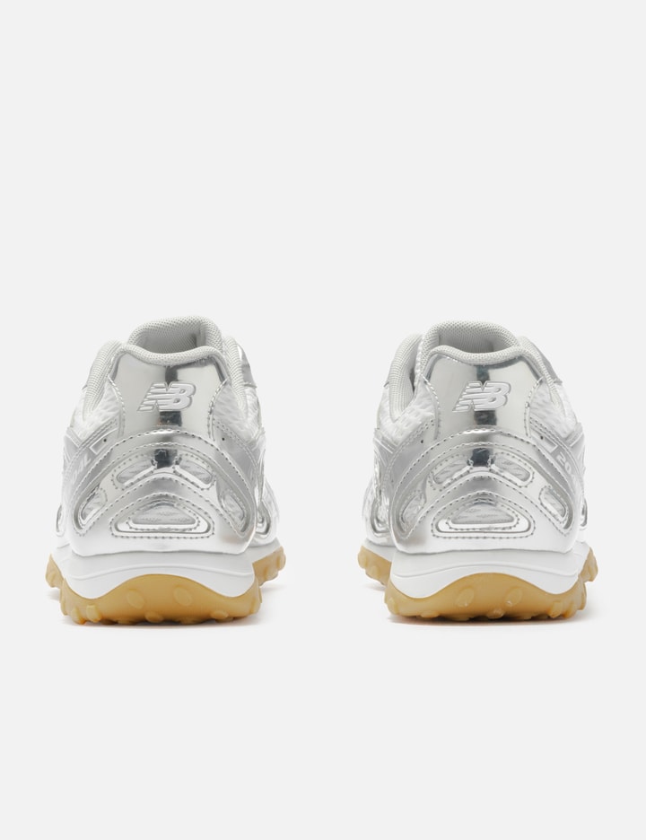 New Balance 204L