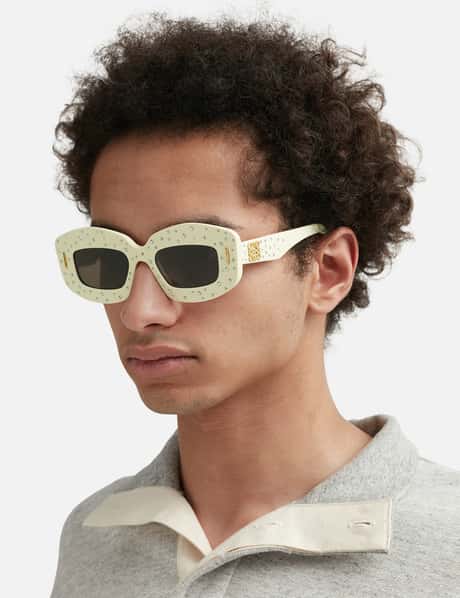 LOEWE Off-White Smooth Pavé Screen Sunglasses Loewe Off-White Smooth Pavé Screen Sunglasses | REFRESHER Market main image 3