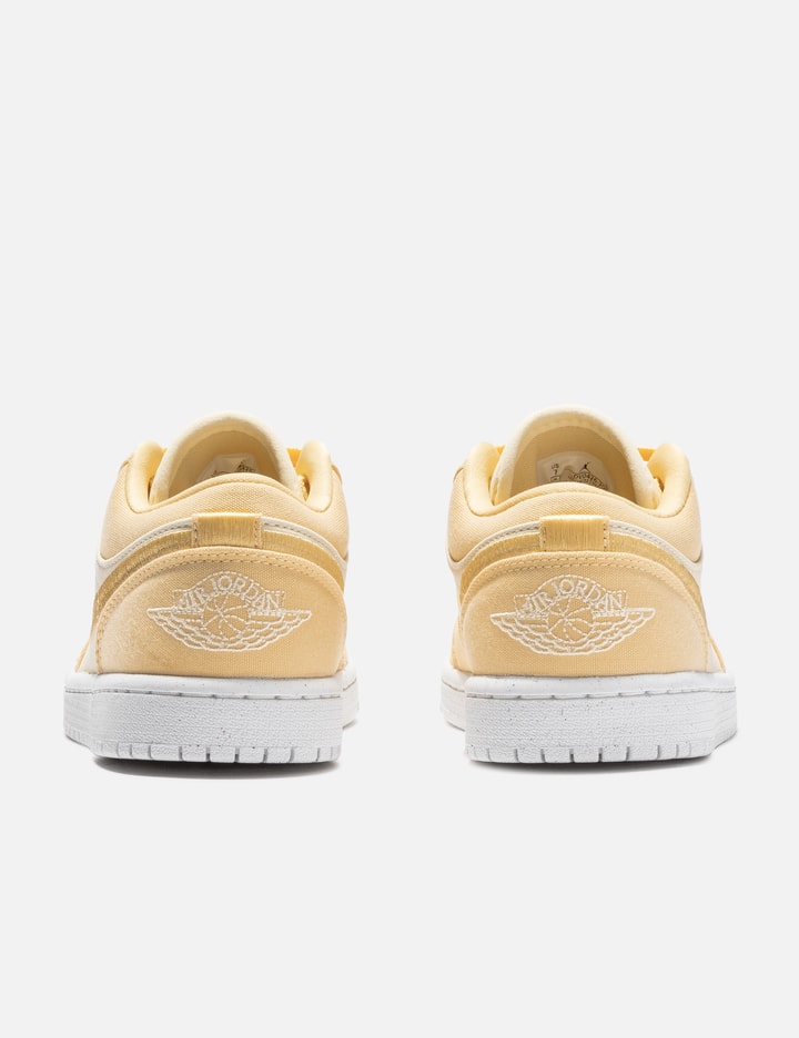 Air Jordan 1 Low SE Placeholder Image