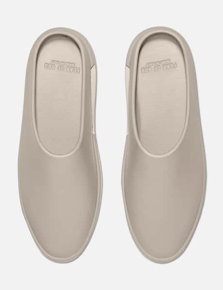 Fear of God 2021 The California “Dusty Concrete”Slippers Buy Fear Of God California Backless Slip-On  main image 3