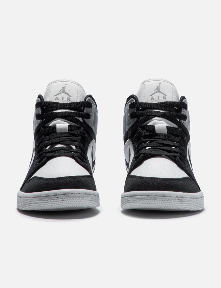 AIR JORDAN 1 MID SE Placeholder Image