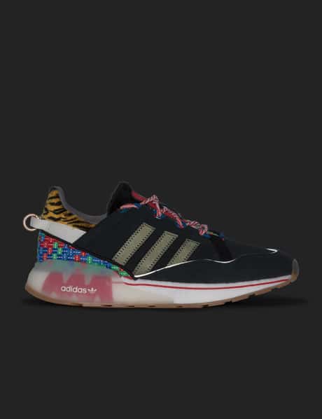 adidas Originals - Adidas X Atmos ZX 2K Boost Pure | HBX adidas Originals - Adidas X Atmos ZX 2K Boost Pure | HBX