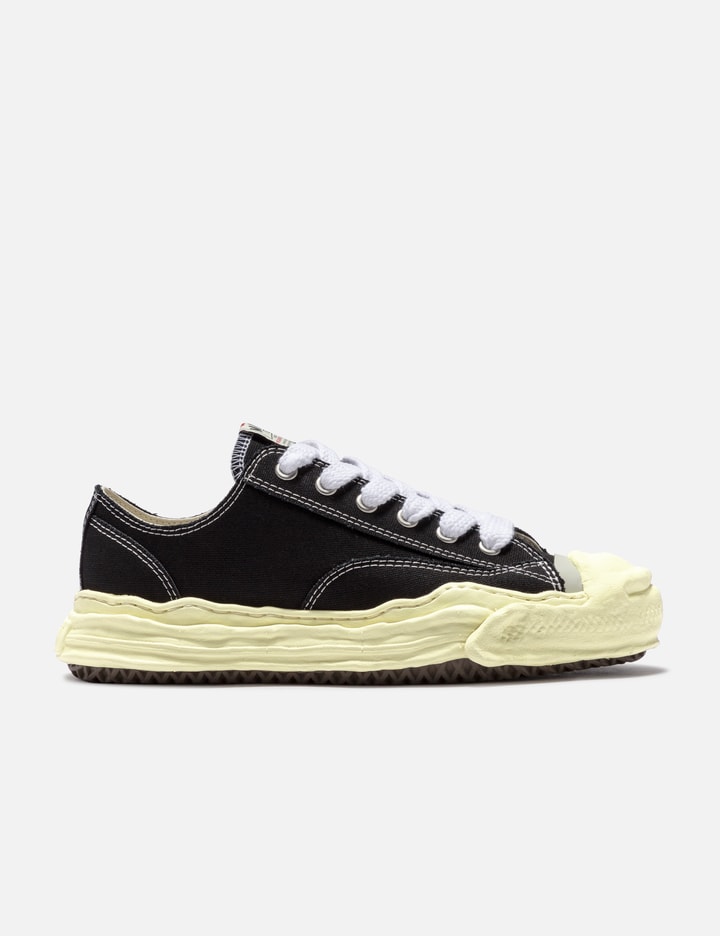 Hank VL OG Sole Low Top Sneakers Placeholder Image