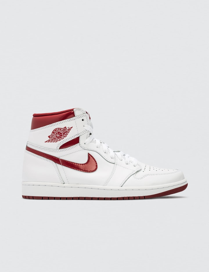 Air Jordan 1 Retro High OG Men's Shoes.