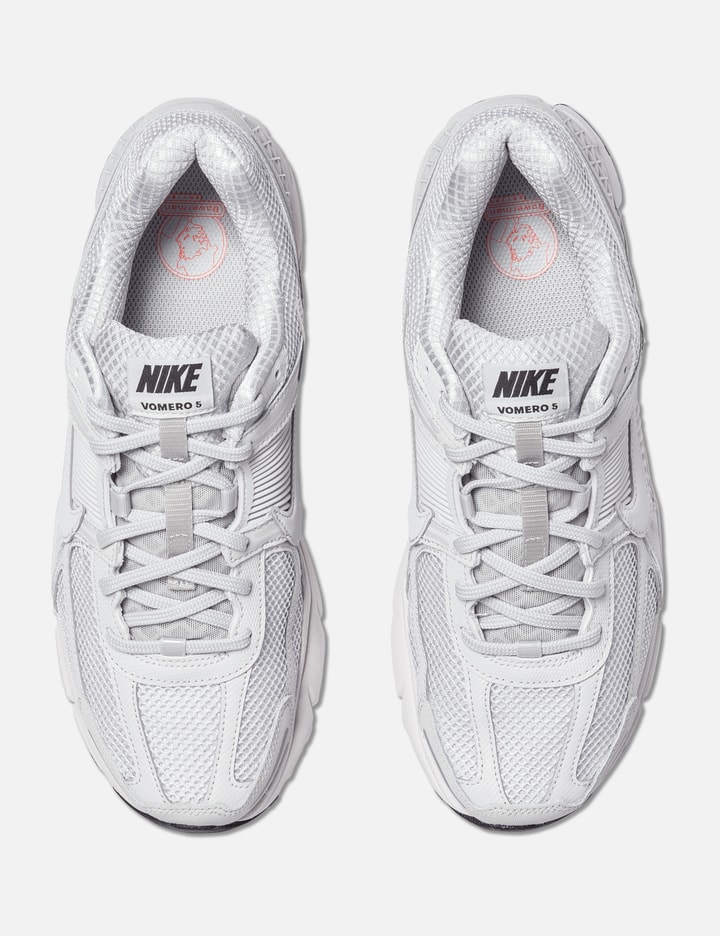 NIKE ZOOM VOMERO 5 Placeholder Image