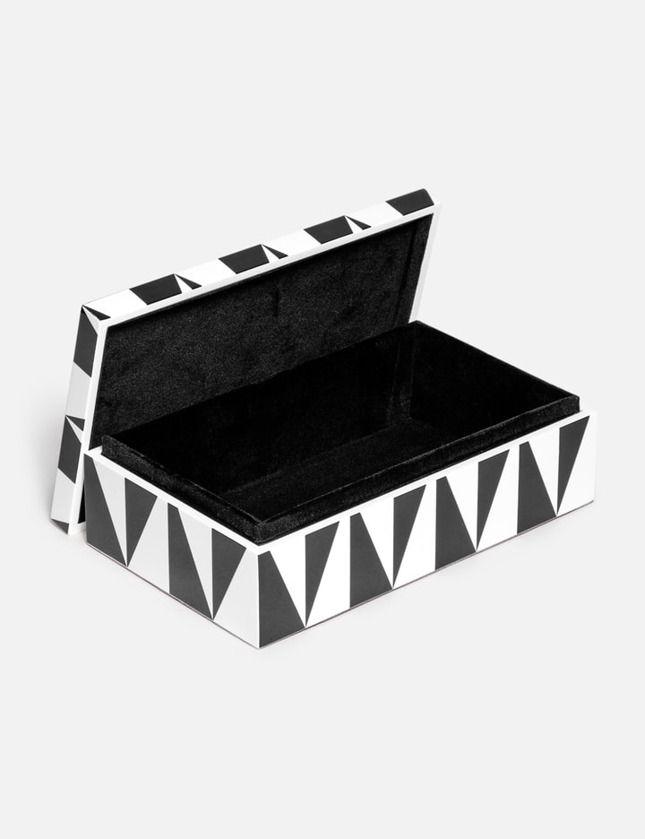 Medium OP Art Lacquer Box Placeholder Image