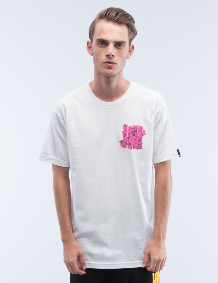 Flores T-Shirt Placeholder Image