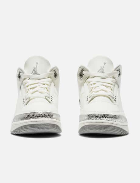 Air Jordan 3 Retro view 7