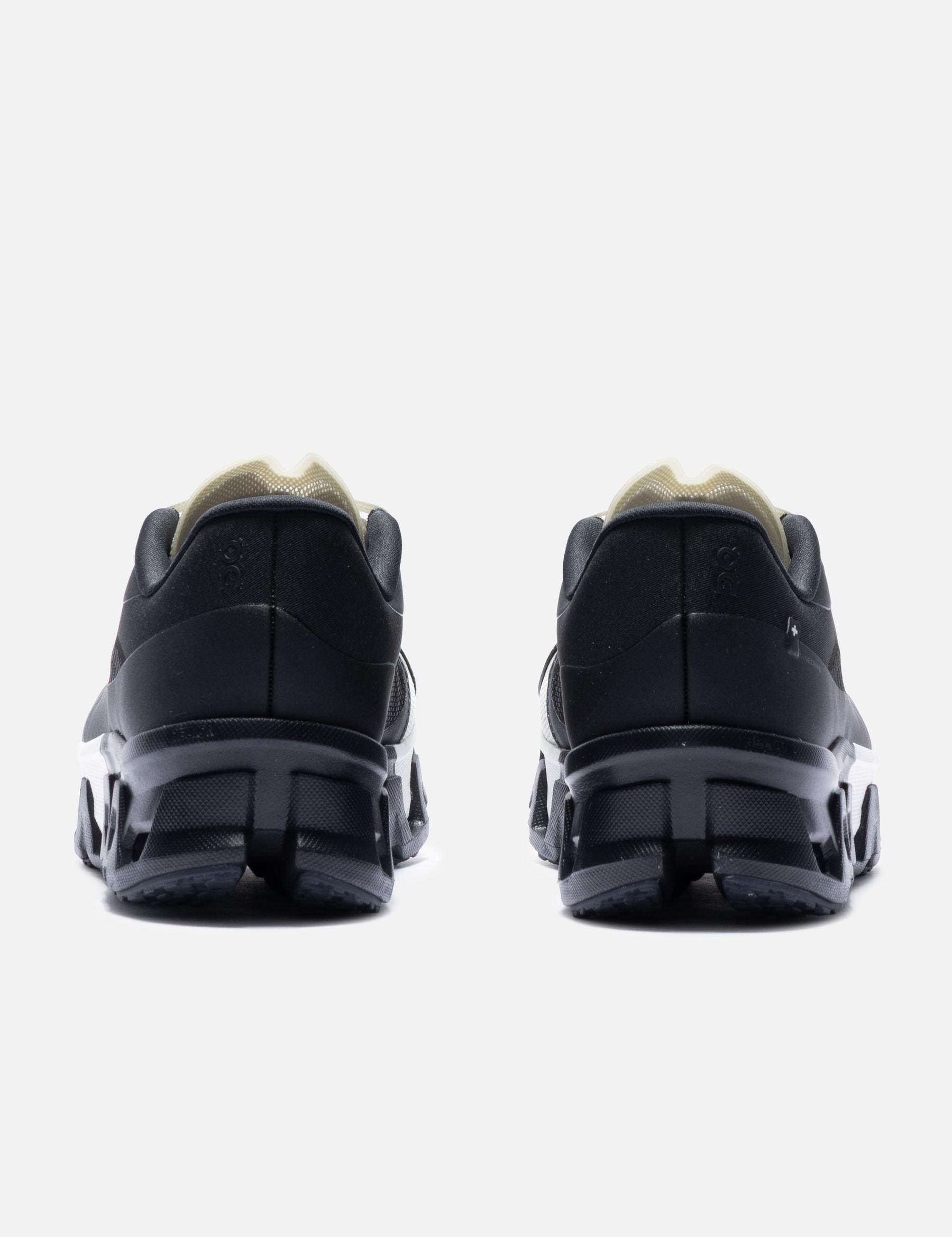 × POST ARCHIVE FACTION (PAF) Cloudmonster Hyper PAF view 19