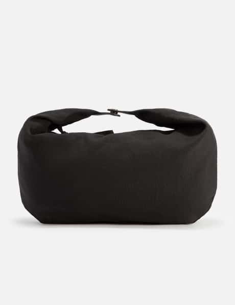 Lemaire - CROISSANT FILT BAG | HBX - ハイプビースト(Hypebeast)が 