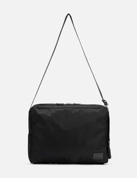 TRVR Staple Easy Cross L