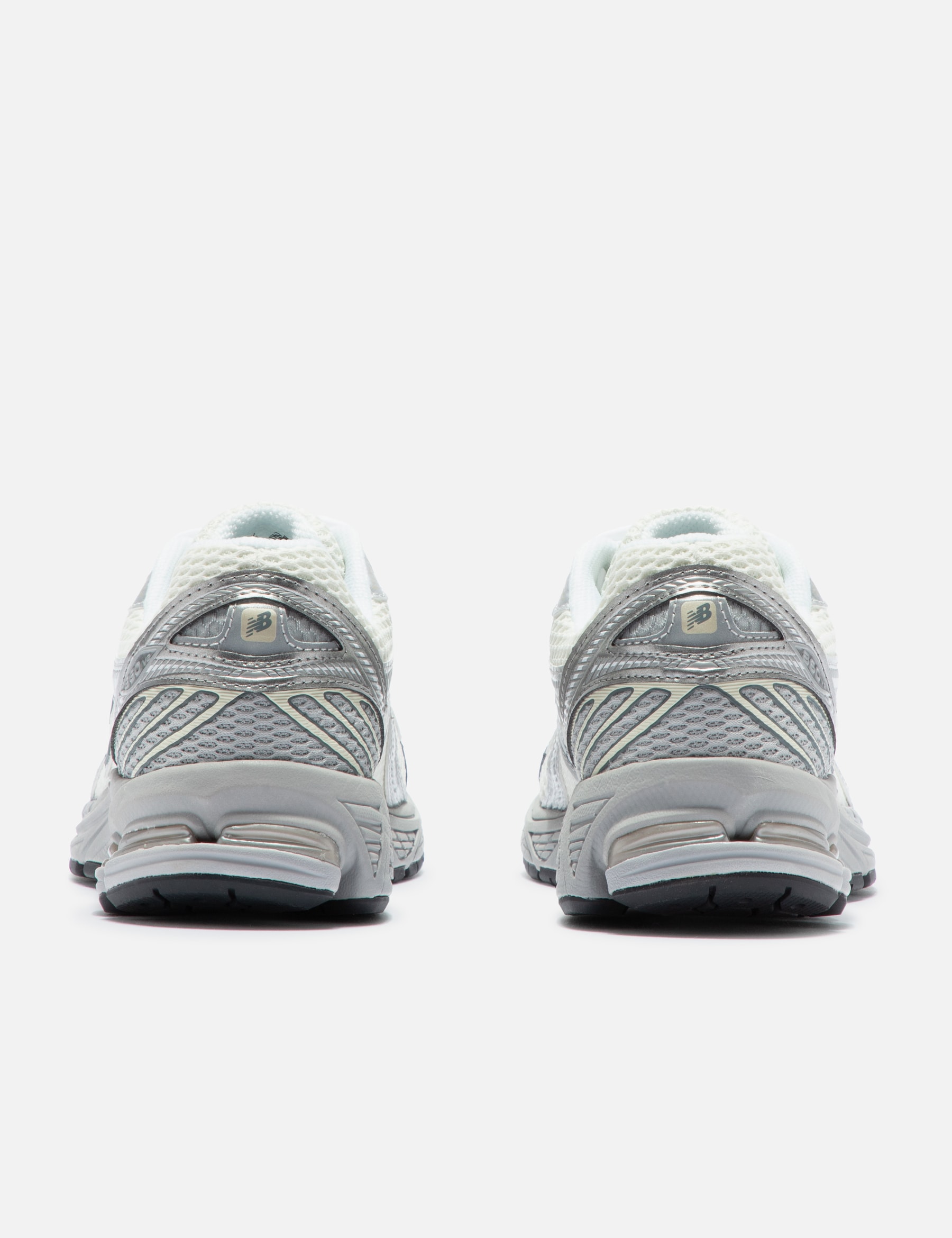860v2 view 18